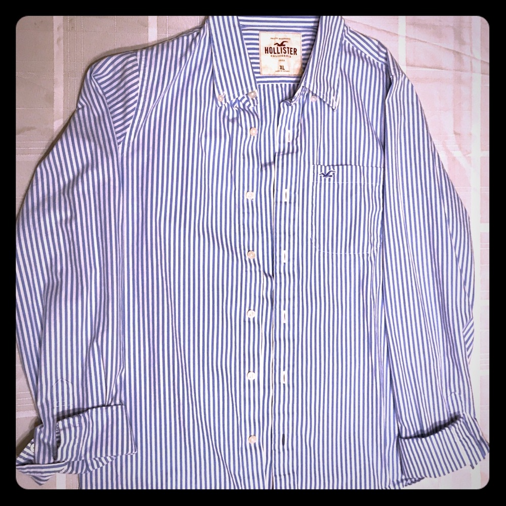 Hollister Button up